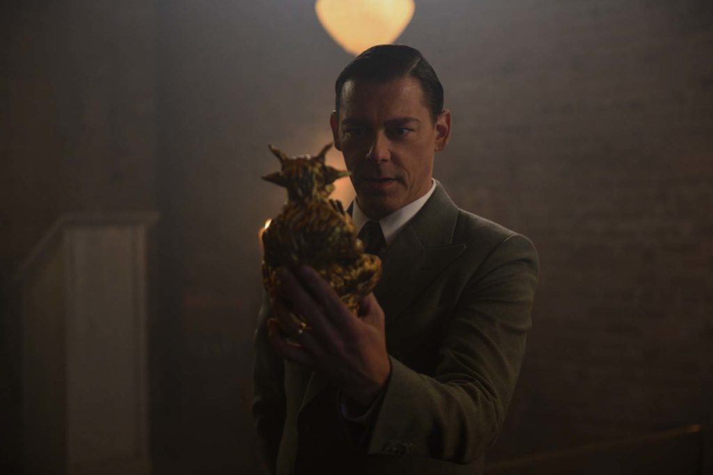 Richard Coyle, de Sabrina, diz que está no elenco do terceiro Animais Fantásticos